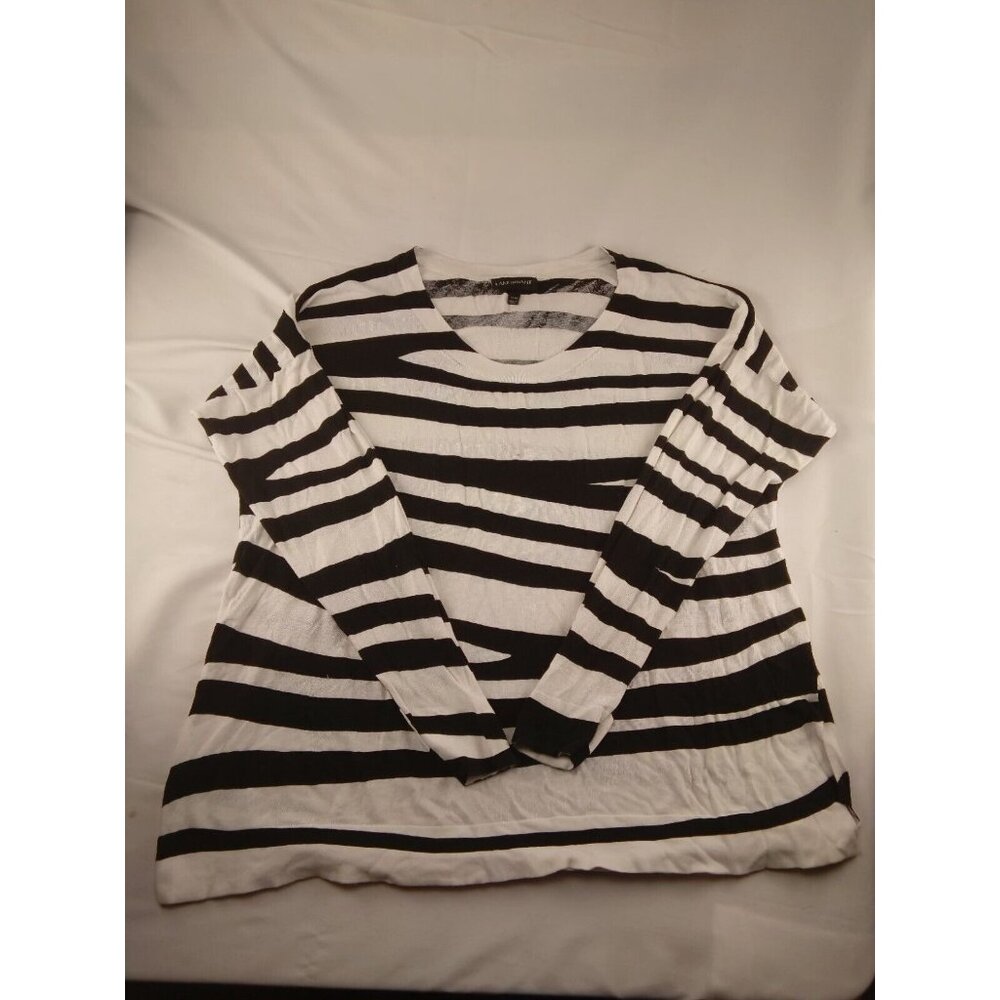 Women's Lane Bryant Black & White Striped Zebra Pull Over Top Size 22/24